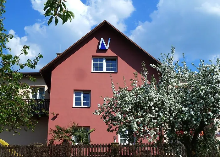 Neco 3* Malá Skála